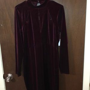 Maroon long sleeved dress, soft.